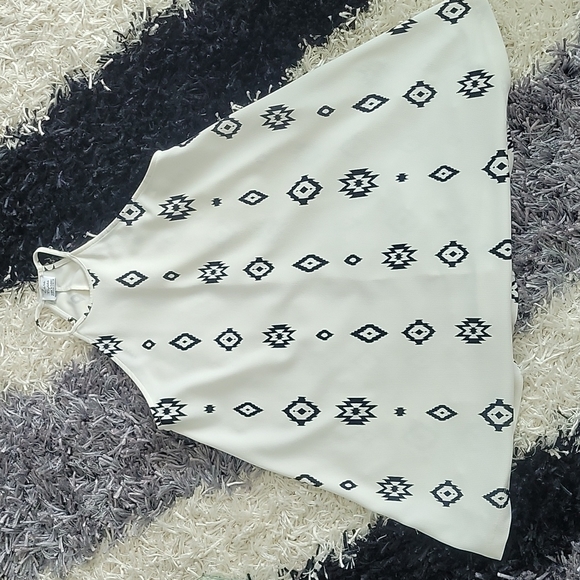 Zara halter neck mini dress - Picture 1 of 3